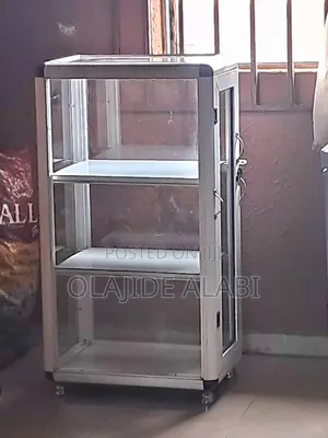 Display/Show Glass