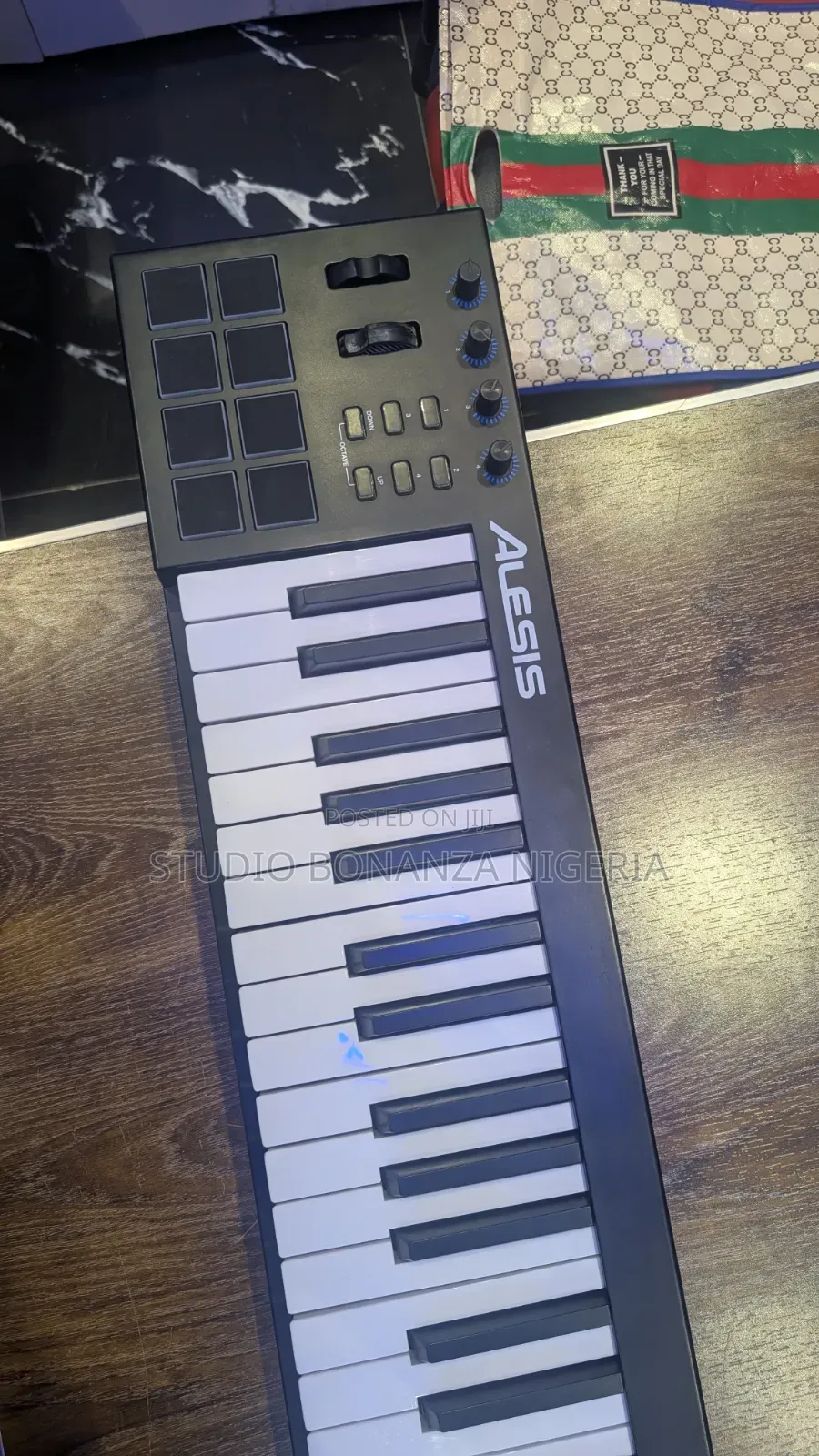 Alesis V61 Studio Midi Controller Keyboard