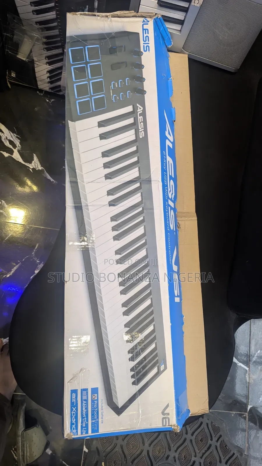 Alesis V61 Studio Midi Controller Keyboard