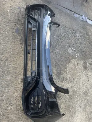 Front Bumper Glc300 2016,2017,2019 Amg