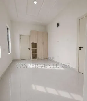 1bdrm Shared Apartment in Osapa for rent