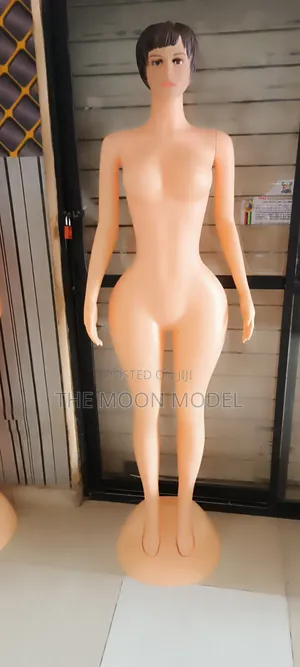 Full Plastic BBL Female Mannequin