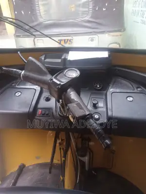 TVS King Cargo 2022