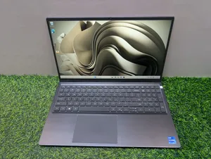 Laptop Dell Vostro 15 5510 16GB Intel Core i7 SSD 512GB