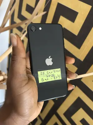 Apple iPhone SE (2020) 64 GB Black