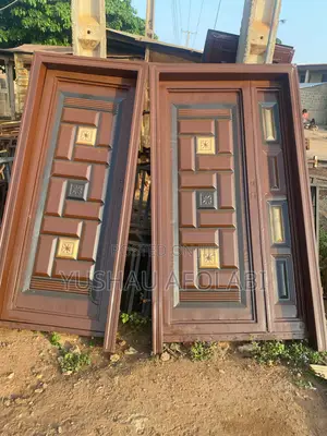 Double Door and Single Door