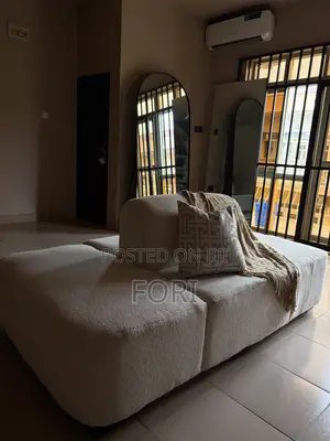 Minimalist Section Sofa