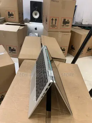 Laptop HP EliteBook 1040 G8 32GB Intel Core i7 SSD 512GB
