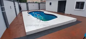 Standard Pool Construction