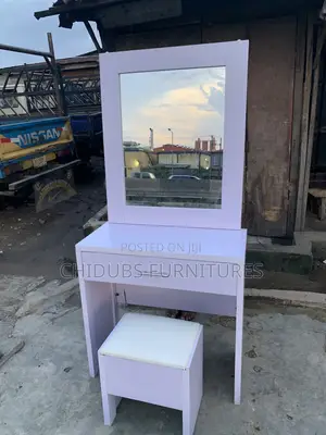 Unique Dressing Mirror With Stool
