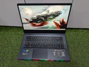 Laptop MSI GE66 Raider 16GB Intel Core i7 SSD 1T
