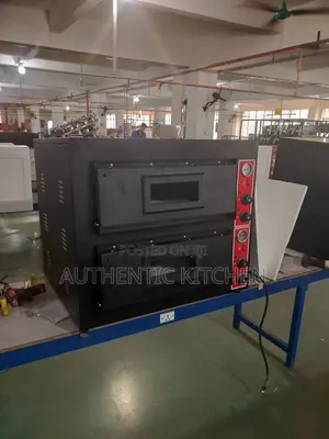 Good Quality and Durable 2 Deck Gas Pizza Oven
For Industrial Use.