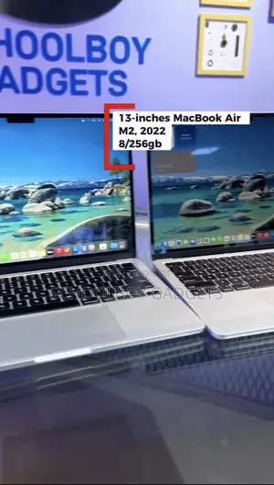 Laptop Apple MacBook Air 2022 M2 8GB Apple M2 SSD 256GB