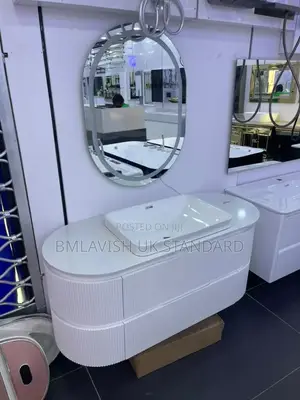 Special England Single Cabinet With Led Sensor Mirror