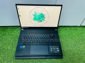 Laptop MSI GS66 Stealth 11UH 32GB Intel Core i7 SSD 1T
