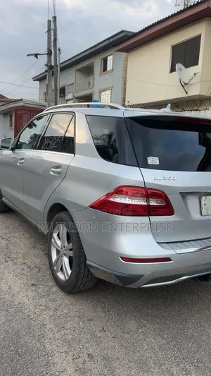 Mercedes-Benz M Class 2012 Silver