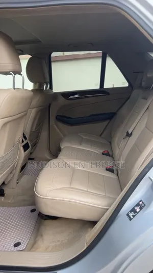 Mercedes-Benz M Class 2012 Silver