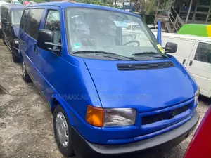 Volkswagen Transporter 2005 Blue