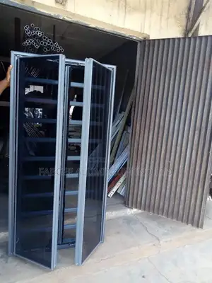 Fabrication of High Quality Standards Frameless Window.
