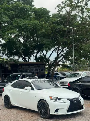Lexus IS 350 AWD 2014 White