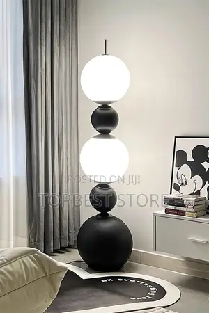 Valentina Modern Ball-Shaped Resin Glass Floor Lamp, Black / White