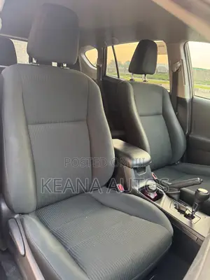 Toyota RAV4 LE FWD (2.5L 4cyl 6A) 2017 Maroon