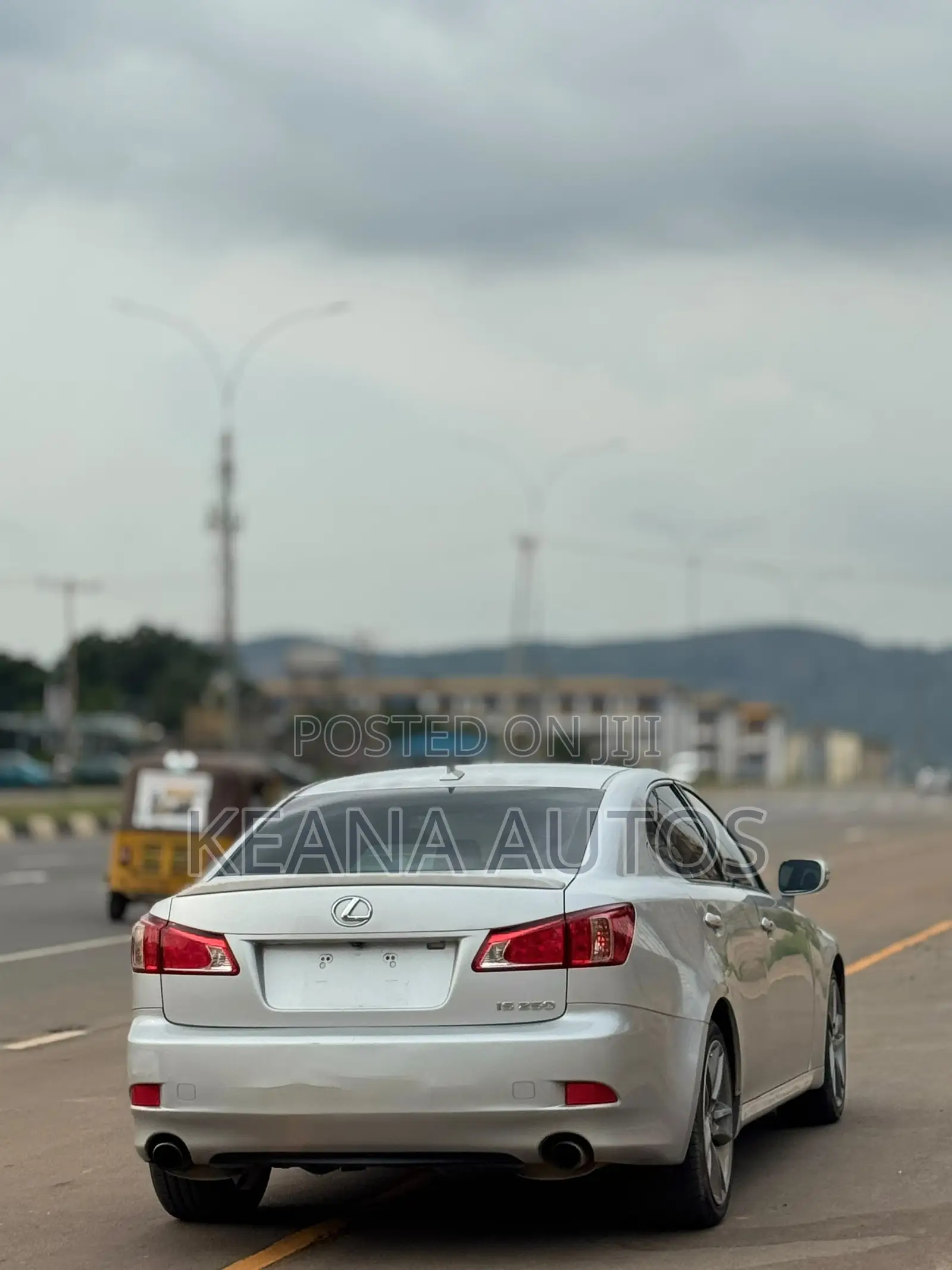 Lexus IS 2011 Silver