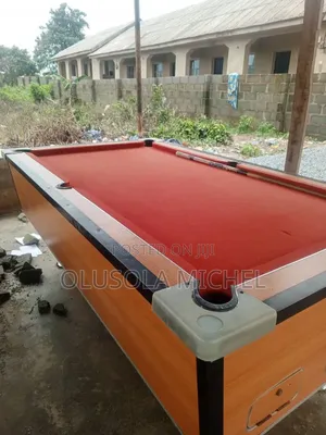 Marble And Coin Snooker Board