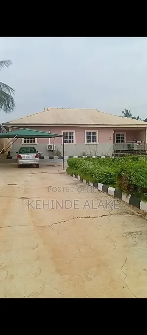 Furnished 3bdrm Bungalow in Igbo-Ogijo, Ikorodu for sale