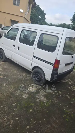 Suzuki Every 2005 White