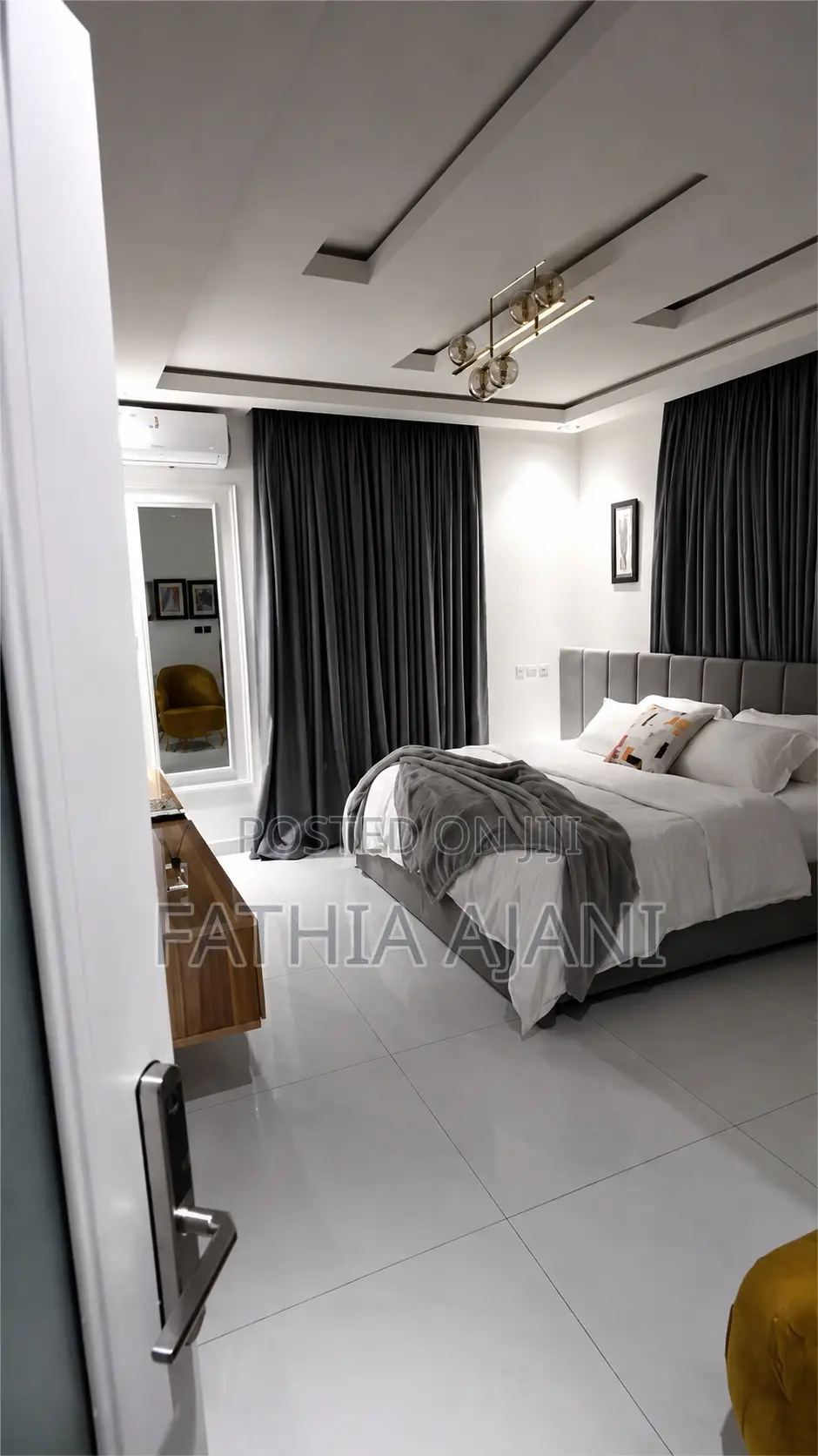 Serivce Apartment