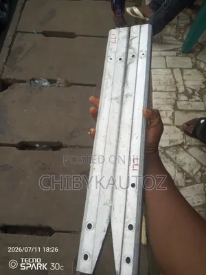 Radiator Support for a Class W177 Set