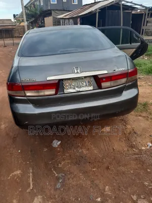 Honda Accord 2004 Gray