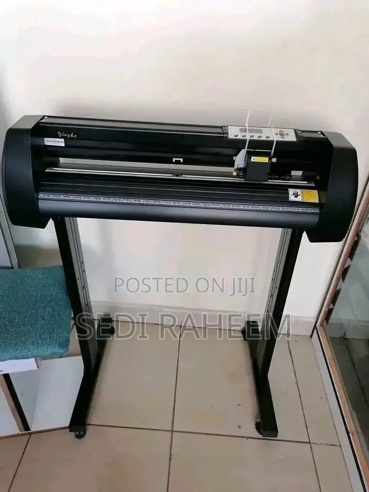 Brand New Plotting and Cutting Machine