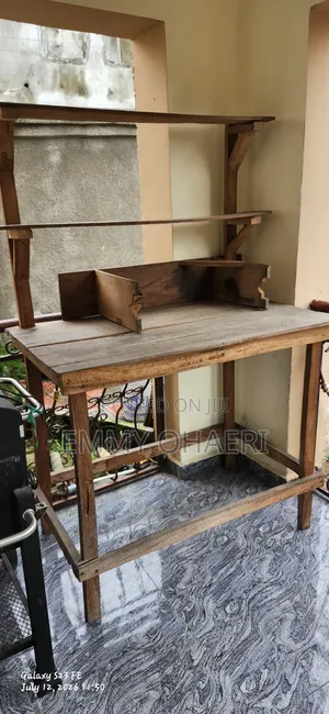 Wooden Table Canter