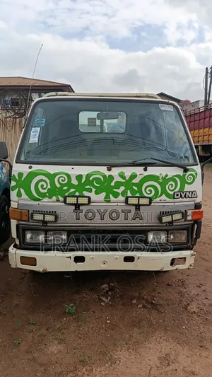 Auto Mobile