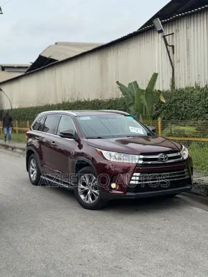Toyota Highlander XLE 4dr SUV (3.5L 6cyl 6A) 2015 Burgundy