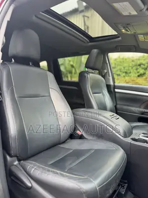 Toyota Highlander XLE 4dr SUV (3.5L 6cyl 6A) 2015 Burgundy