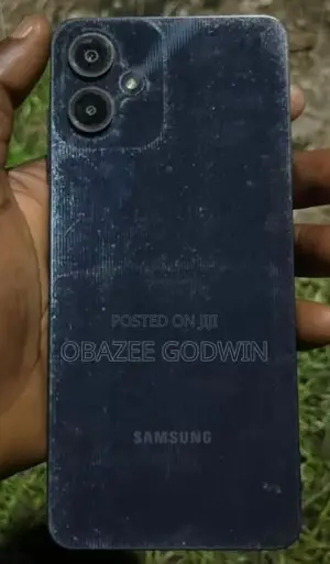 New Samsung Galaxy A06 64 GB Black
