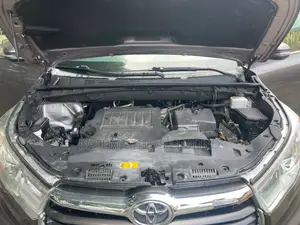 Toyota Highlander LE Plus V6 4x4 (3.5L 6cyl 6A) 2016 Gray