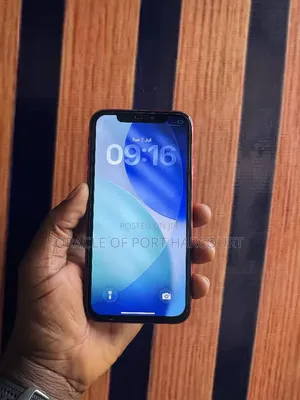 Apple iPhone 11 64 GB Red