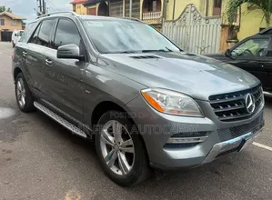 Mercedes-Benz M Class ML 350 4Matic 2012 Gray