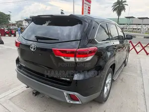 Toyota Highlander Limited 2019 Black