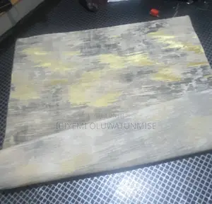 Modern Abstract Center Rug – Soft, Stylish Elegant