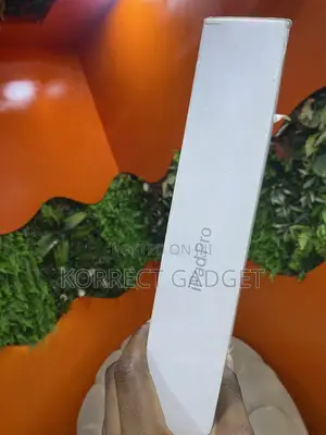 New Apple iPad Pro (2022) 2 TB Gray
