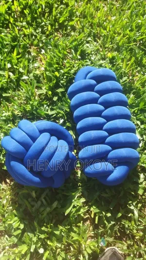 Twisted Pillow