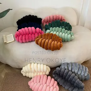 Twisted Pillow