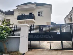 Mini Flat in Jahi Gilmore,,Very for rent