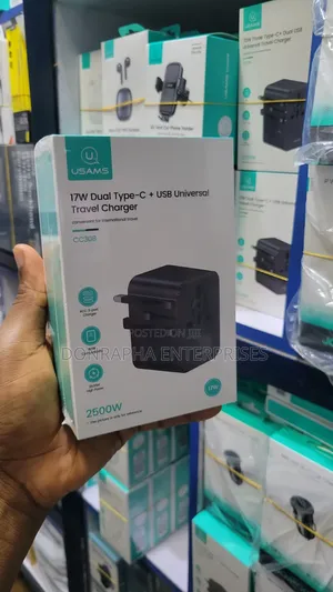 17w Dual Type C + Usb Universaltravel Charger
