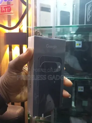 New Google Pixel 10 5G 128 GB Black